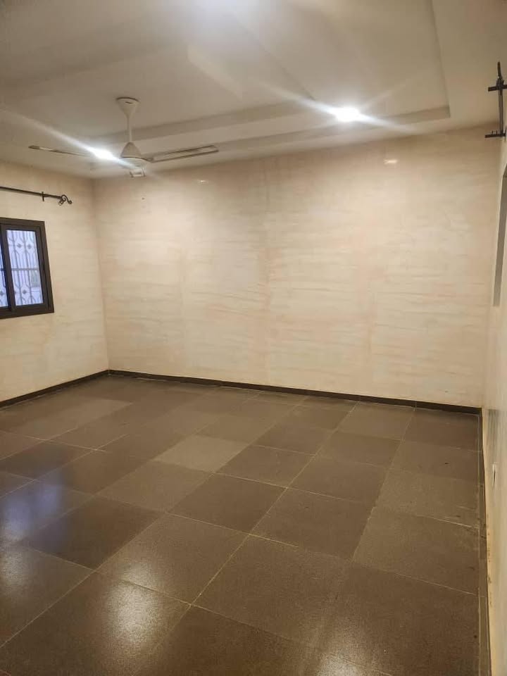 Maison composée de 2 chambres salon